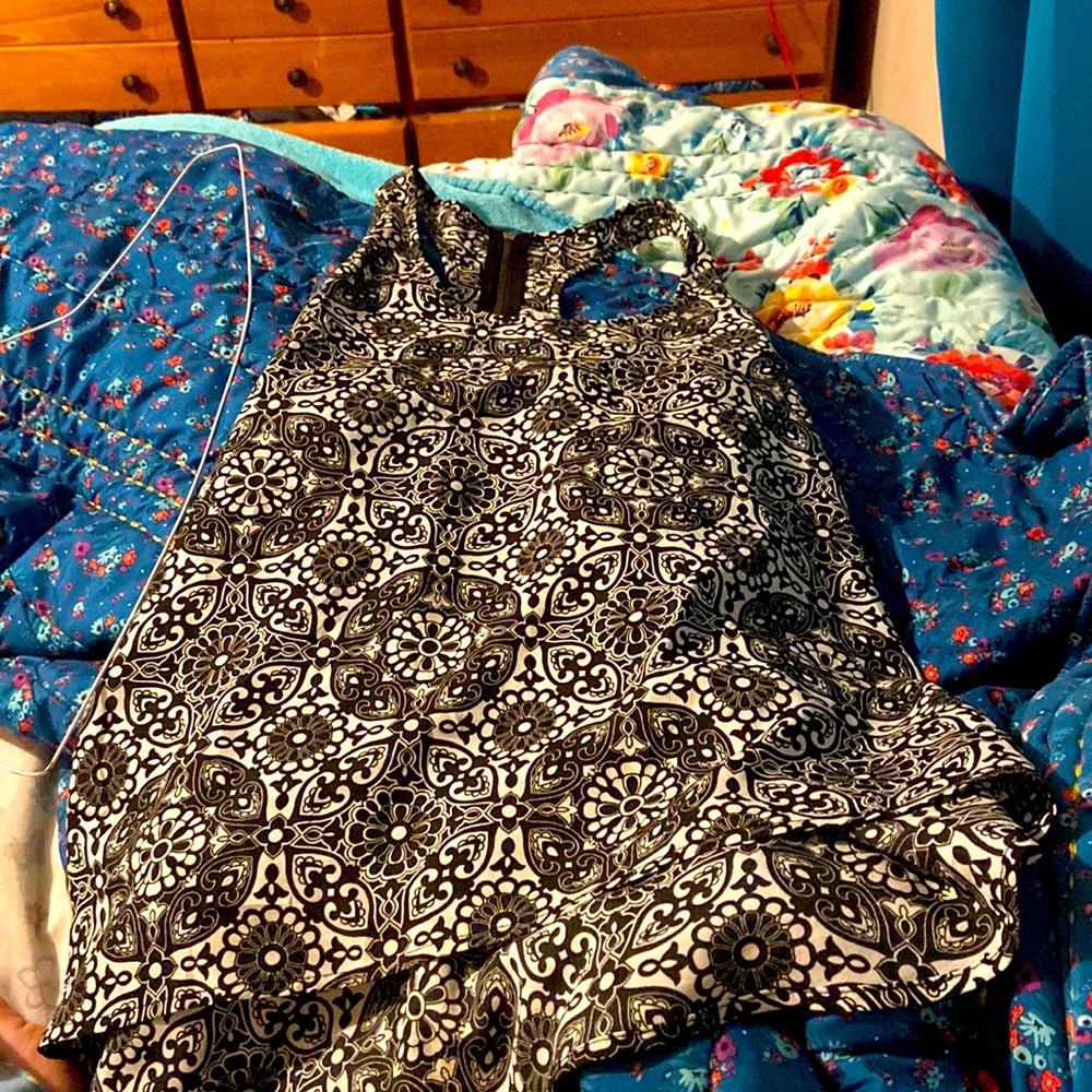 cute maurice’s top